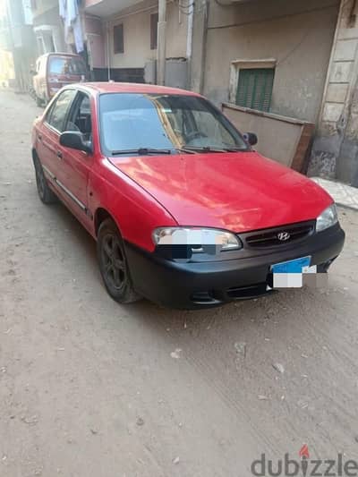 هيونداي إلينترا 1992