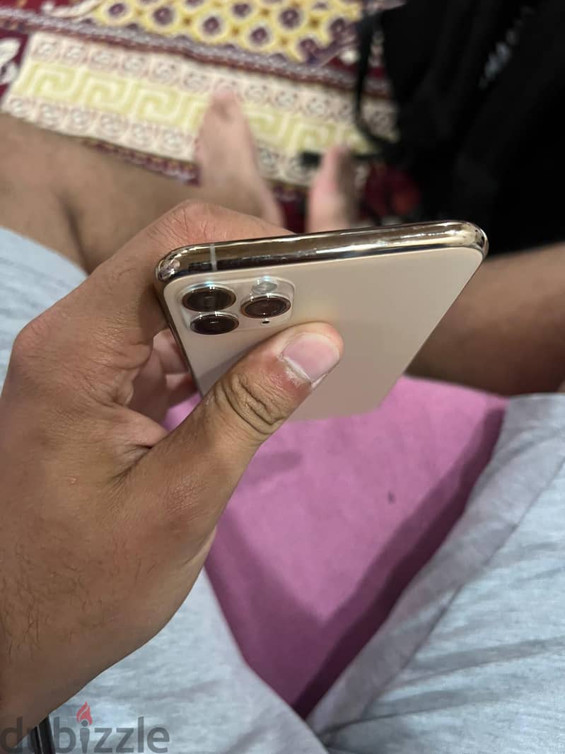 Apple - iPhone 11 Pro Max 5