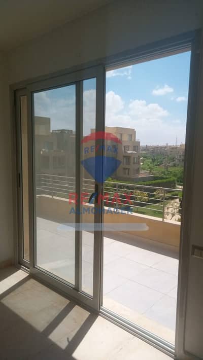 بنتهاوس للبيع في بالم باركس