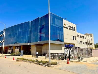 عيادة للإيجار في ويست بارك مول – تشطيب كامل – مساحة مفتوحة قابلة للتقسيم