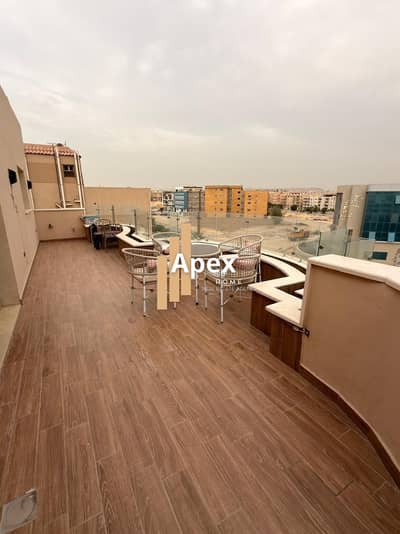 Golden opportunity! Half-roof apartment, ready to move in, in District 9, Obour City’s finest area, at a competitive price. Contact us and book today!