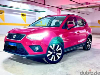 Seat Arona mint condition - سيات أرونا بحالة ممتازة