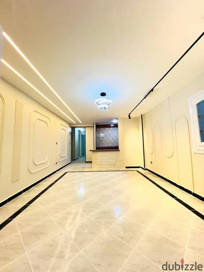 Apartment in Alexandria, Al-Ajjami, Al-Nakhail Beach, 3 bedrooms next to Fathallah Market and the main street, excellent residential location, high lux finishing, registered and fully furnished.