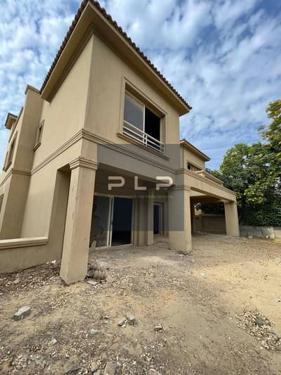 استلم فوري فيلا ستاند الون ريسيل برايم لوكيشن في كمبوند باراديس التجمع الخامس Paradise Compound New Cairo