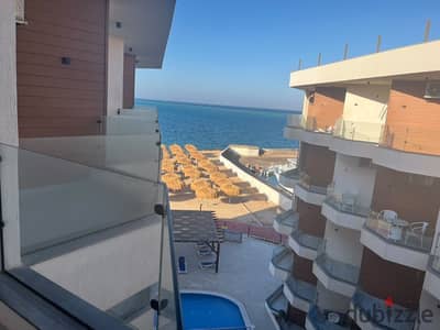 Ready-to-Move Beachfront Studio for Apartment in Hurghada | 54 m² | Private Sandy Beach | 5 Pools | Installments