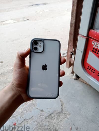 ايفون 11 مساحه 128 جيجا