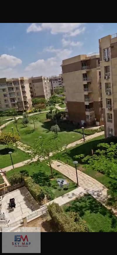 شقة بيع كاش في مدينتي 96 متر في b11 جاردن فيو تشطيب خاص طلعت مصطفى استلام فوري