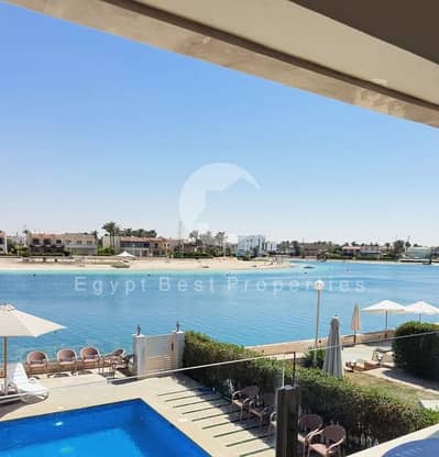 بخصم مميز للسعر و تقسيط طويل شاليه 3 غرف صف اول على لاجون في الجونه الجديده , البحر الاحمر
