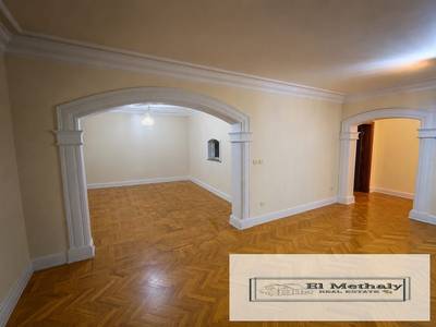 Apartment for sale in Al Rehab City, New Cairo; located next to the Old Market and amenities, with a garden view and custom finishes.