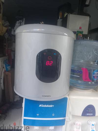 سخان تورنيدو استانلس 35Lداخل الضمان