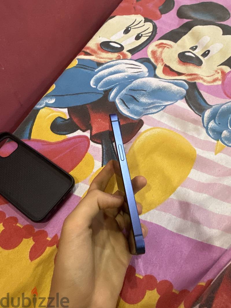 Apple - iPhone 13 2