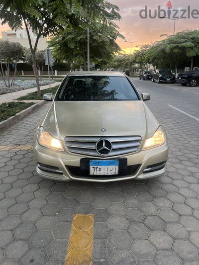 Mercedes-Benz C180 2012