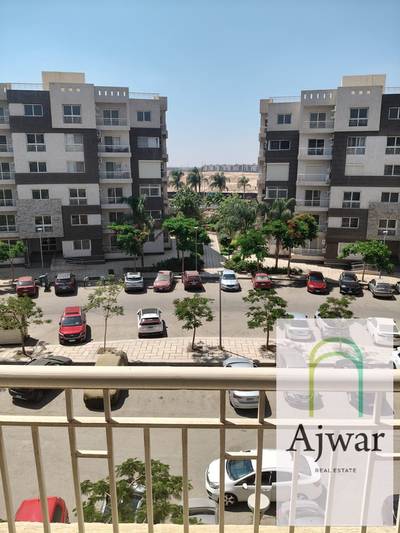 شقة 78م للبيع في مدينتي B12 كاش جاهزة للسكن .