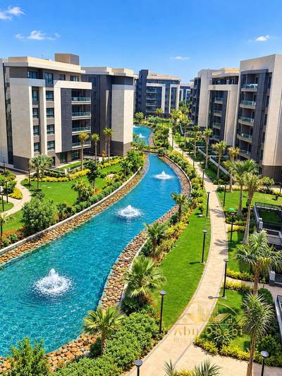 146 sqm apartment for sale in the Privado compound, Madinaty; features a view of the lakes and is located directly next to the amenities. Available wi