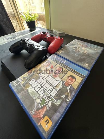 Play station 4 + GTA + god of war