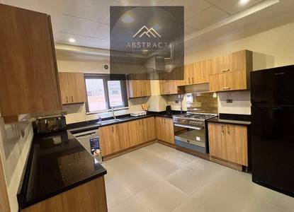 Affordable 4-Bedroom Villa for Sale in a Prime Location Next to Madinaty | 12-Year Interest-Free Installments | Exclusive Cash Discount   Make it unde