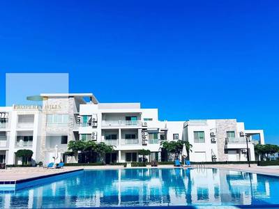 Chalet for sale, fully finished with air conditioning and natural gas in Aroma, Ain Sokhna, with a view of the lagoon, direct first row