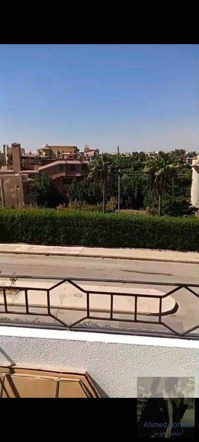 Apartment with a 134 sqm Net Area wady El rabe compund