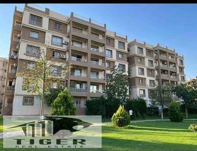 Apartment for sale 103m ground floor with a 50m garden view