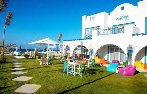 Middle townhouse, 150 sqm, ready to move for sale at Mountain View North Coast – Crete phase.