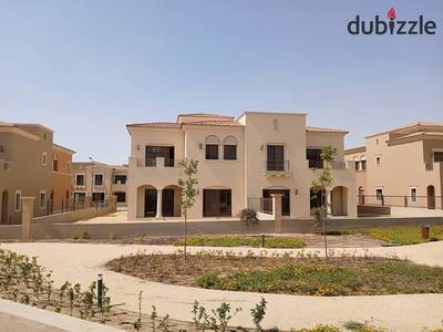 Ready to move Direct Landscape Twin House 276m for Sale in City Gate Diar Qatari New Cairo