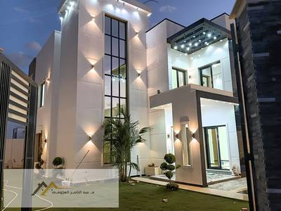 Super Lux Finishing Villa with Unique Features