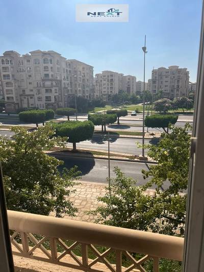For rent in Madinaty, New Law, 107 sqm apartment in B2, in first condition, residence, second floor, open sea view, very close to services, minutes fr