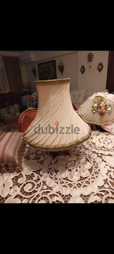 شابوه أباجورة كلاسيك