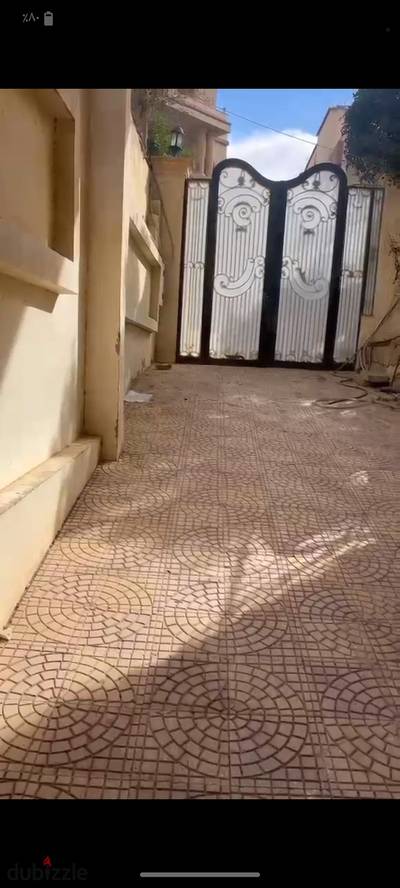 For rent, a basement storage in the first neighborhood of the Fifth Settlement, approximately 300 square meters, very distinctive location.