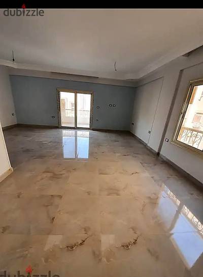 Apartment for rent in South Academy, Area G, Fifth Settlement, electricity meter, natural gas, surveillance cameras, area 170m, super lux finishing