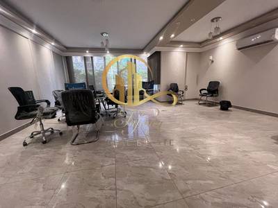 مقر اداري للايجار مكيف بالكامل مرخص نموذج نهائي بالقرب من الدائري زهراء المعادي