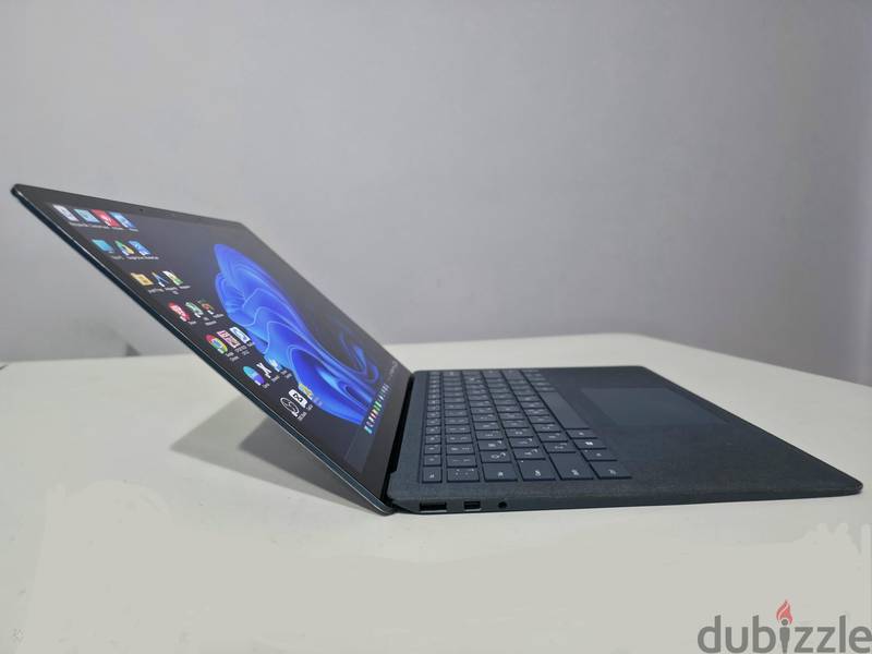 Microsoft Surface Laptop 1