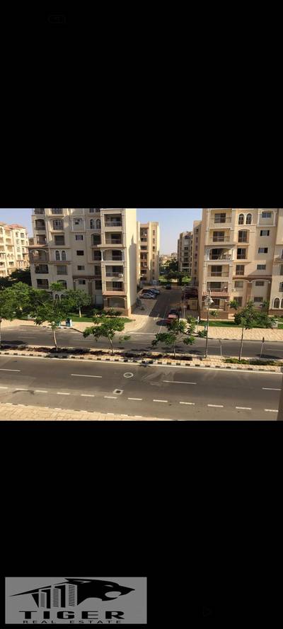 For sale 407 sqm clear everything 5,300