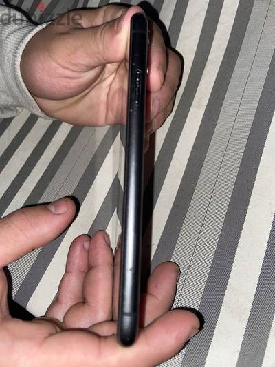 Apple - iPhone 11