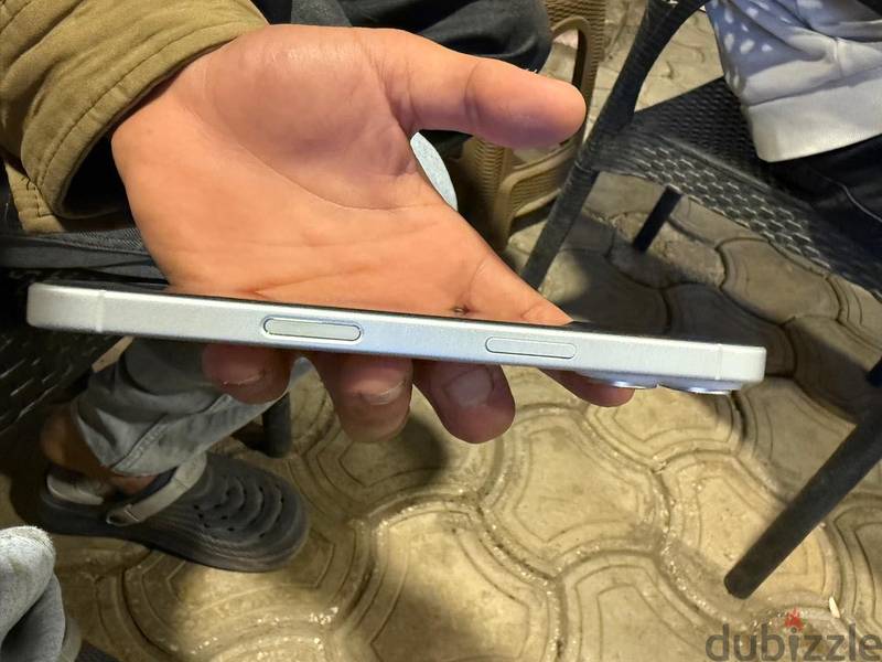 Apple - iPhone 16 1