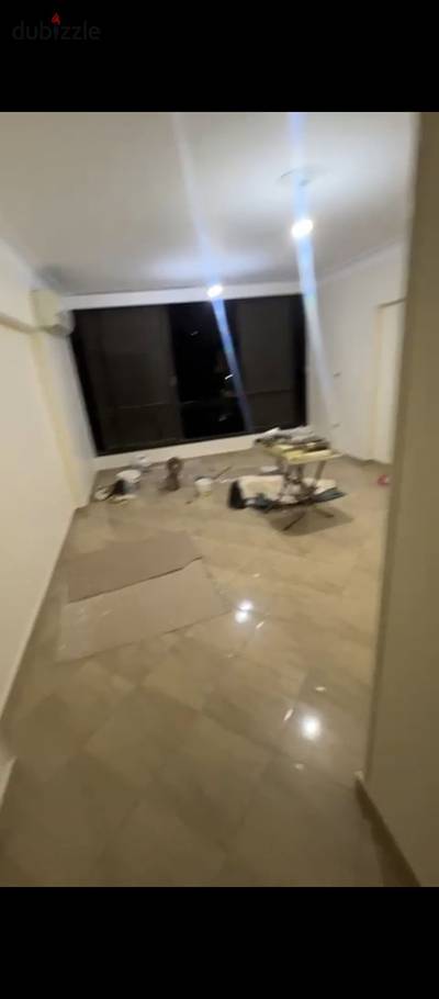 Apartment for rent with air conditioning in New Maadi, steps to Algeria Street, Carrefour, and all transportation and services