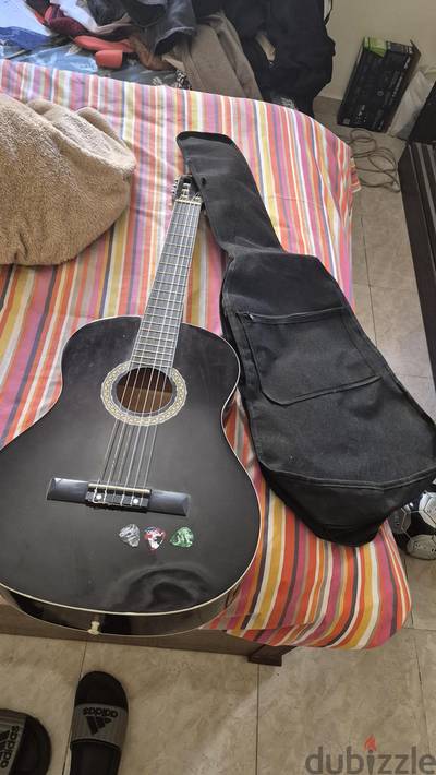 New Fitness Acoustic guitar + Bag and picks