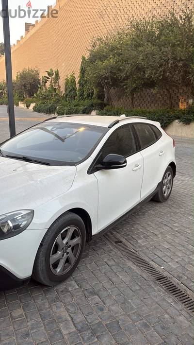 Volvo V40 2012