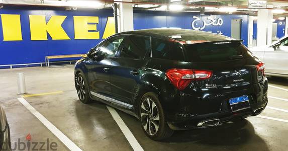  2013 Citroen DS5 سيتروين (سيارة الرئاسة الفرنسية الرسمية)Luxury