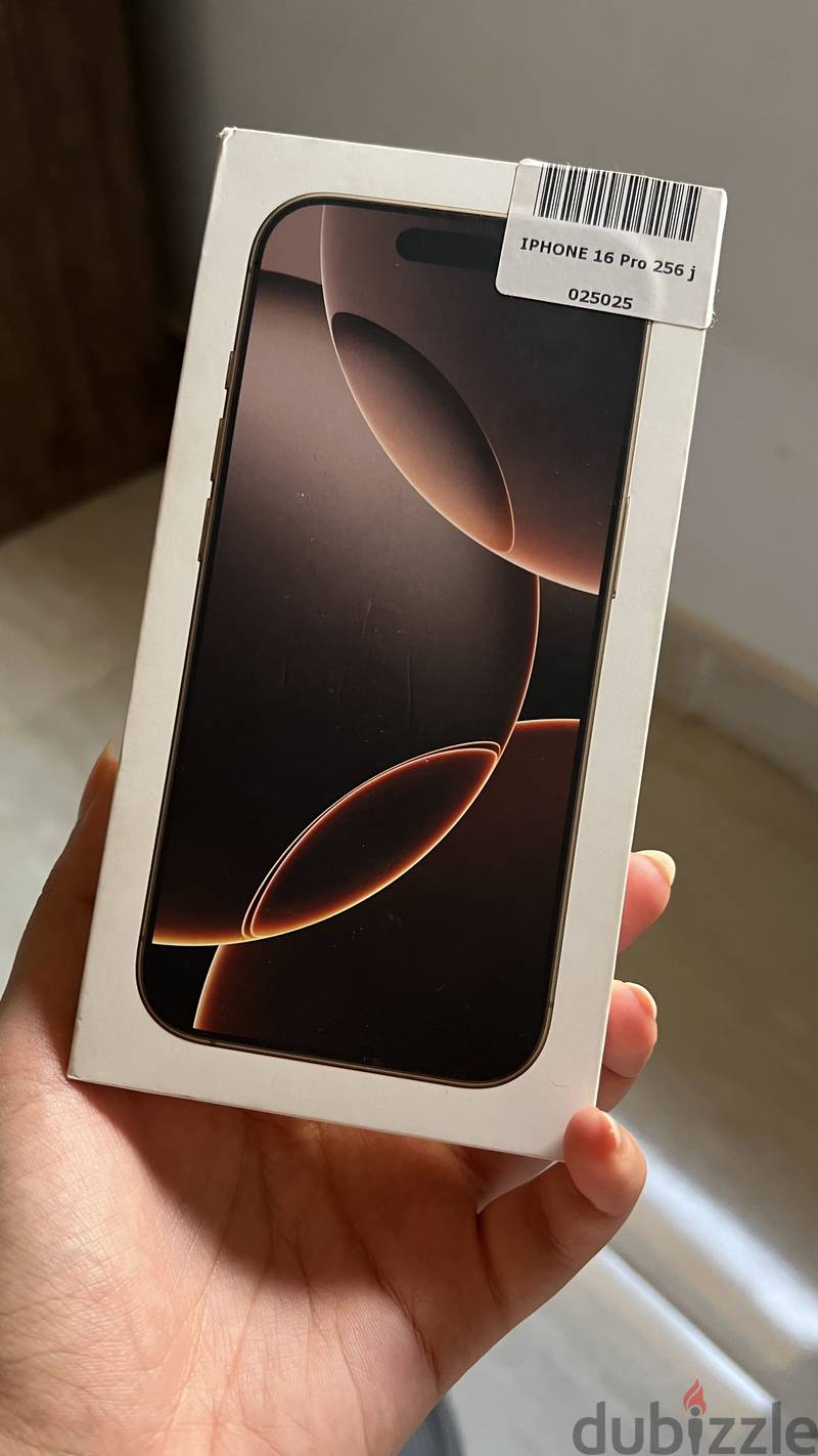 Apple - iPhone 16 Pro 5