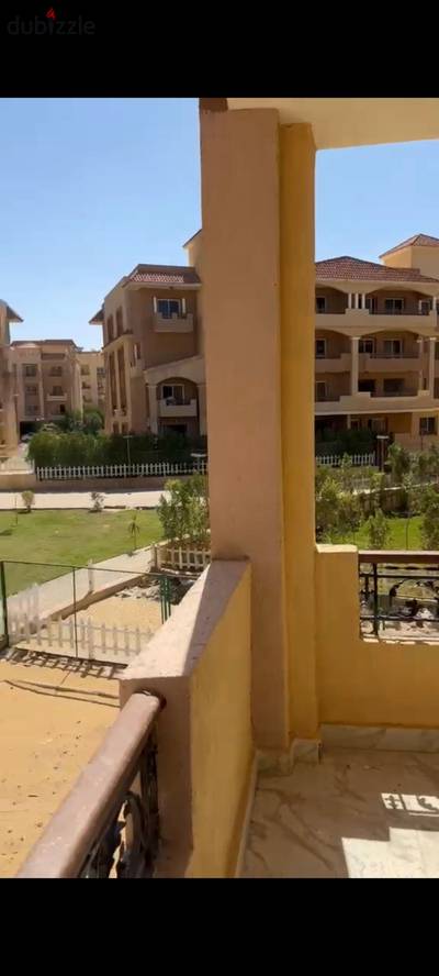 شقة للايجار دور اول كمبوند الخمايل مرحلة ثالثة