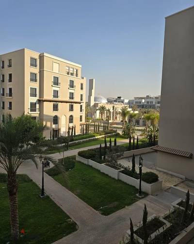للبيع استوديو بسعر مميز جدا 75 متر داخل كمبوند فيلدج ويست , درة , الشيخ زايد ( مرحلة 3 )