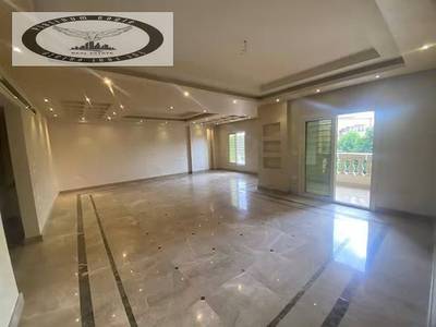 شقة للايجار سكني او ادارى التجمع البنفسج بالقرب من محور السادات و بنزينه شيل اوت ڤيو جاردن تشطيب الترا سوبر لوكس