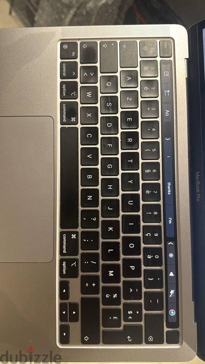 macbook pro m2 Ram 16GB battery 100%
