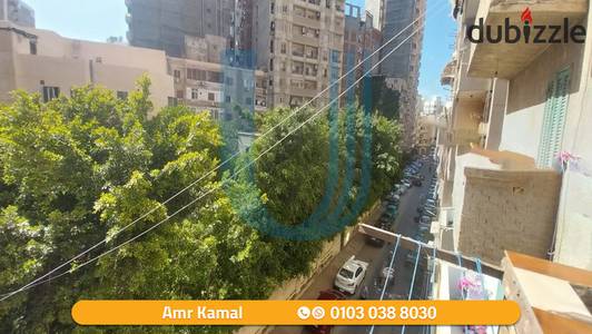 شقة 85م للبيع - سموحة -  ڤيوهات مفتوحة على الشارع الرئيسى - السعر 2.150. 000ج كاش