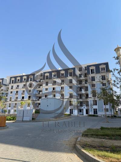 Apartment for sale in mountain view icity new cairo under market price prime location down payment and installment