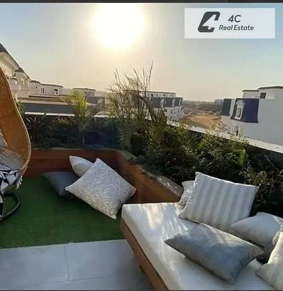 اي فيلا كورنر ريسيل بتكمله اقساط-ماونتن فيو 1.1 القاهره الجديده دقايق من الرحاب OPEN VIEW LANDSCAPE جاهزه للمعاينه