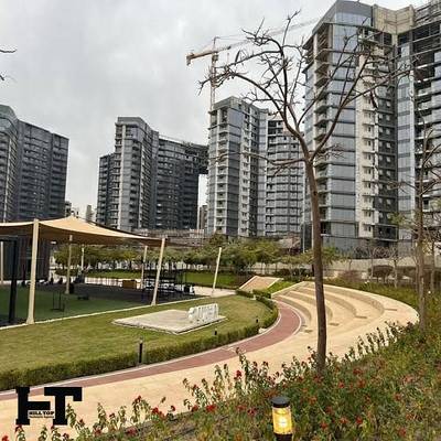استوديو مفروشة بالكامل أول استخدام للبيع بالدور الرابع بإطلالة على الحدائق – كمبوند زد وست، الشيخ زايد