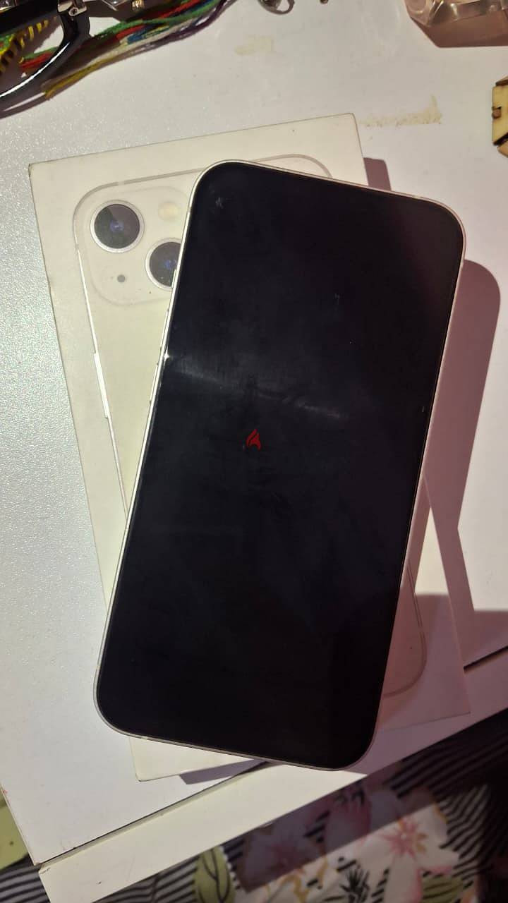 IPhone 13 1