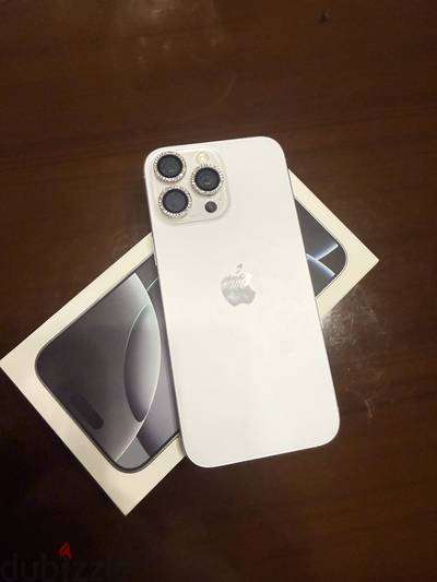Apple - iPhone 16 Pro Max